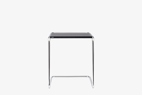 side and nesting table B 97 a