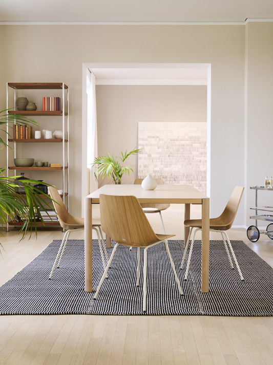 Lassen Sie sich inspirieren: THONET S 661 | Stuhl S 661 PVDR