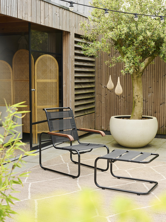 Lassen Sie sich inspirieren: THONET S 35 | Sessel S 35 N (Outdoor)