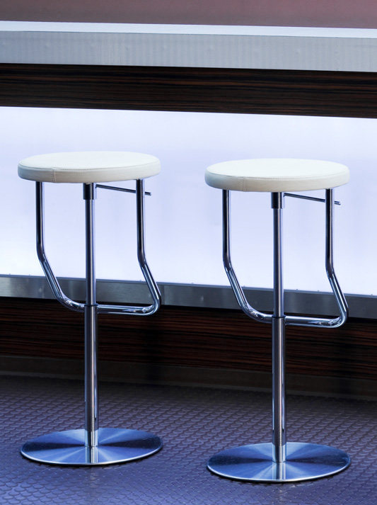 Lassen Sie sich inspirieren: THONET S 123 | Barhocker S 123 PH